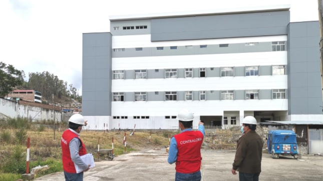 PRONIS firma contrato para reinicio de construcción del Hospital de Andahuaylas